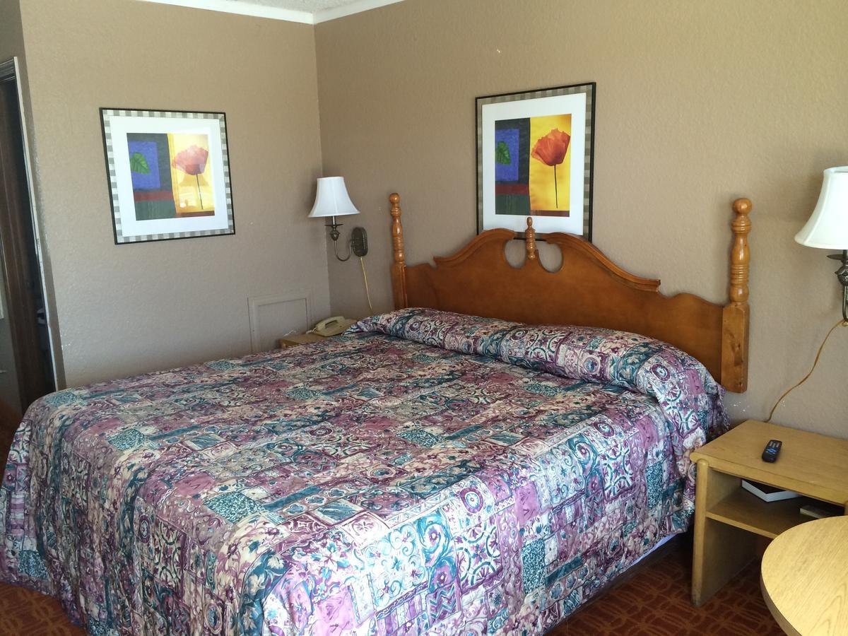 Lake Shore Motel Mannford 外观 照片