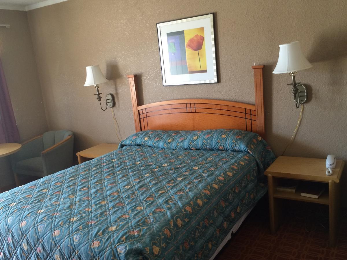 Lake Shore Motel Mannford 外观 照片