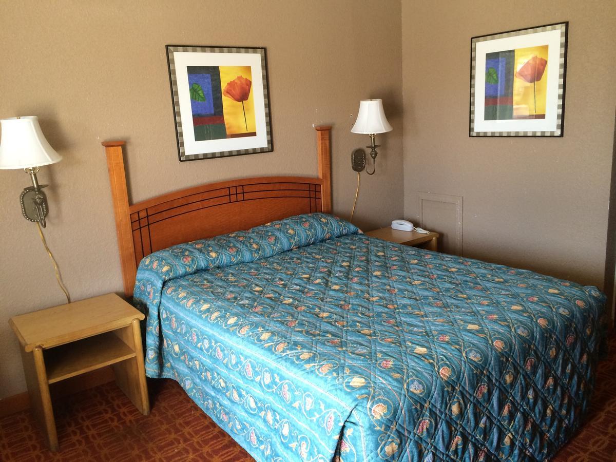 Lake Shore Motel Mannford 外观 照片